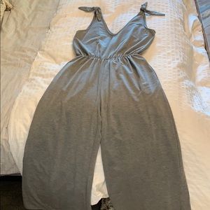 Cropped wide leg jumpsuit!